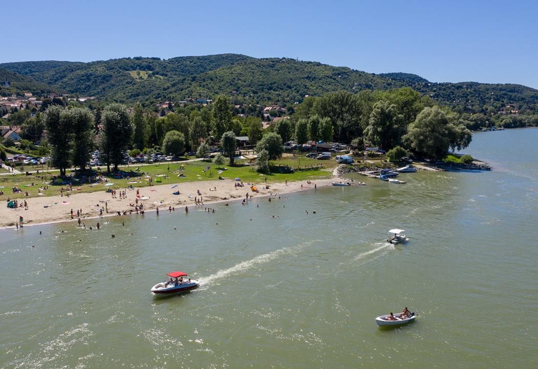 free Hungarian Danube Bend beaches Szentendre