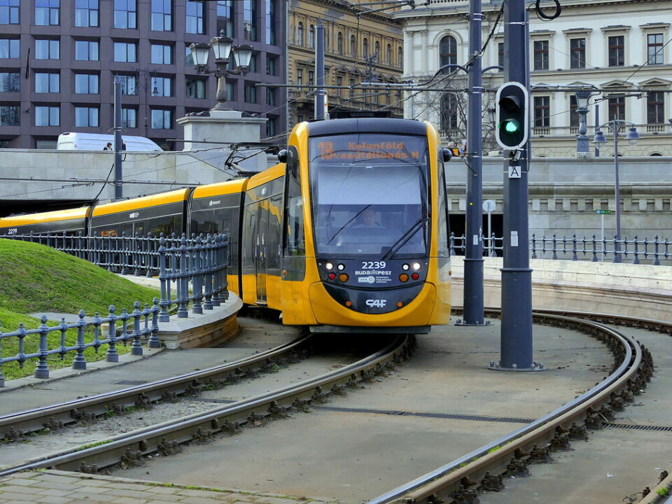 caf tram bkk budapest