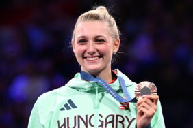 eszter muhari fencing bronze