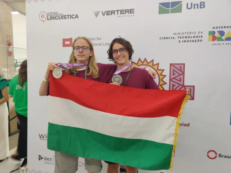 Hungarian students win silver medals at linguistics International Student Olympiad