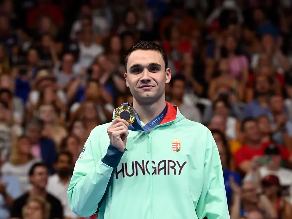 Kristóf Milák wins Hungary's third gold in 100m men's butterfly happened