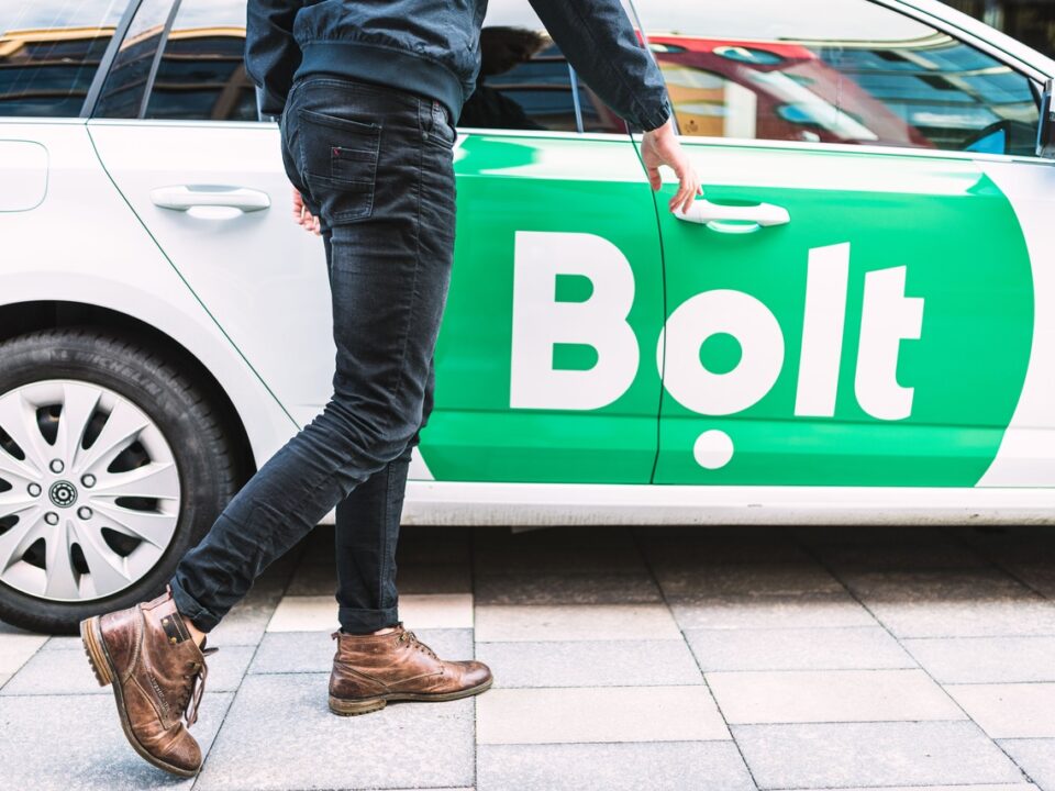 bolt ride English-speaking taxi drivers budapest