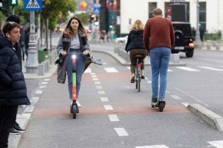 hungarian traffic rules scooter bike