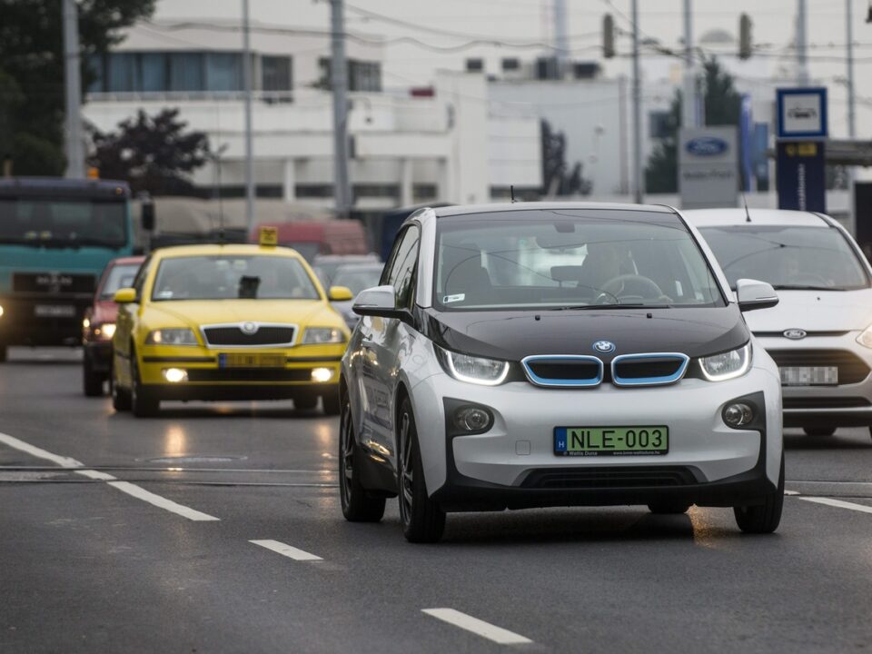 hybrid vehicle electric car green licence plate hungary