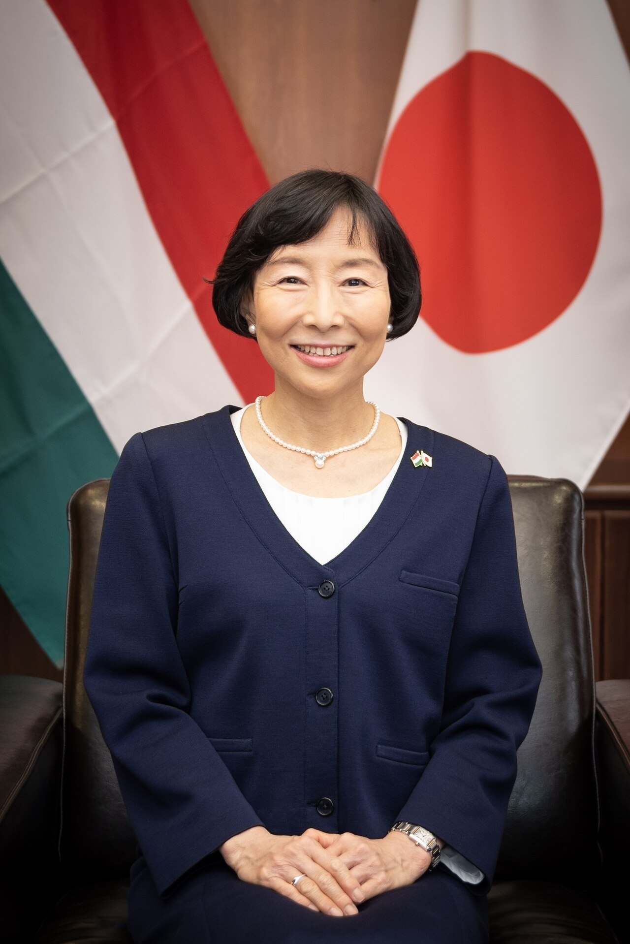 ono hikariko japanese ambassador to budapest