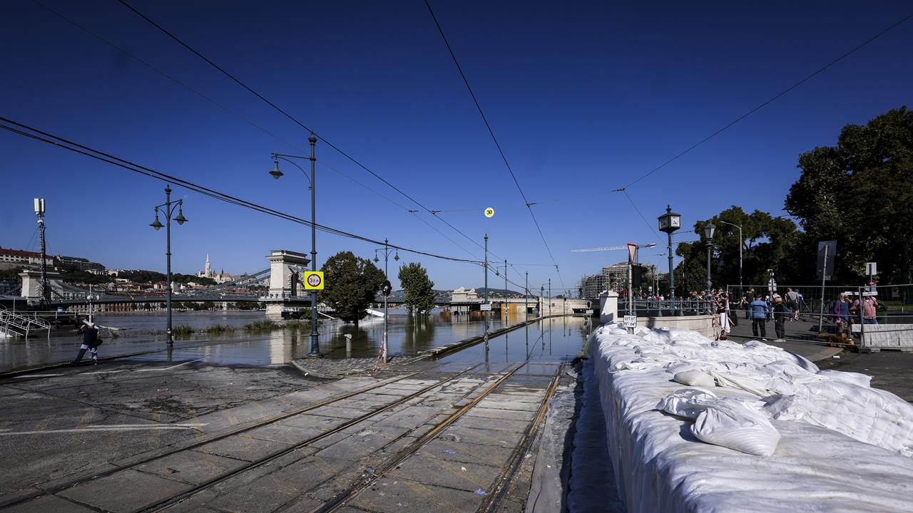 Hungary news flood in Budapest