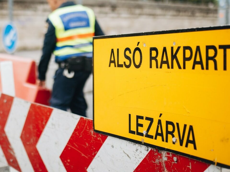 danube riverbanks closed budapest