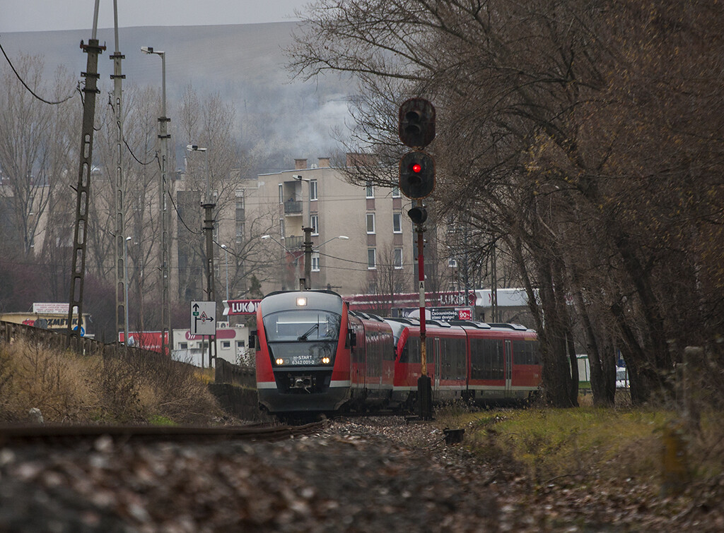 esztergom-komárom train s74 máv (1)