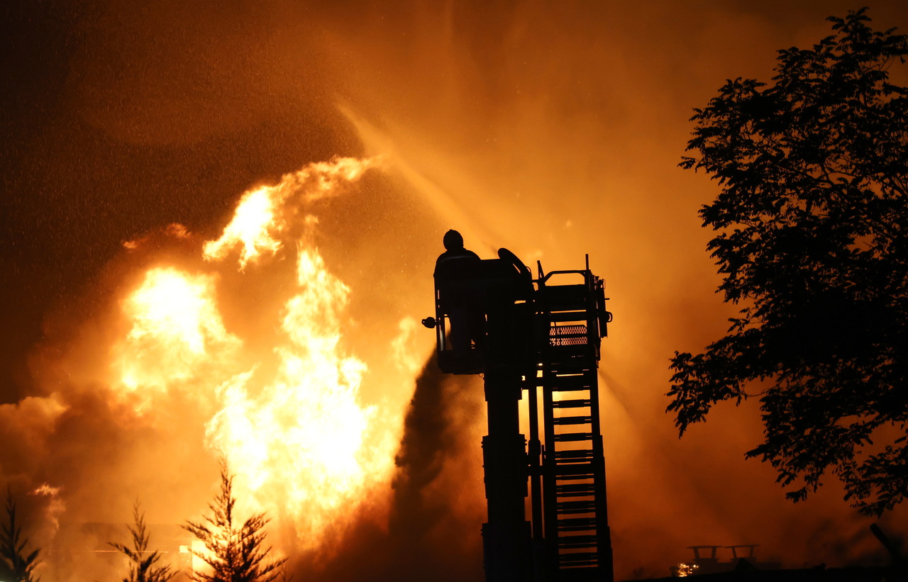 Fire breaks out at Hungary's iconic cave bath: Roof of medical center ...