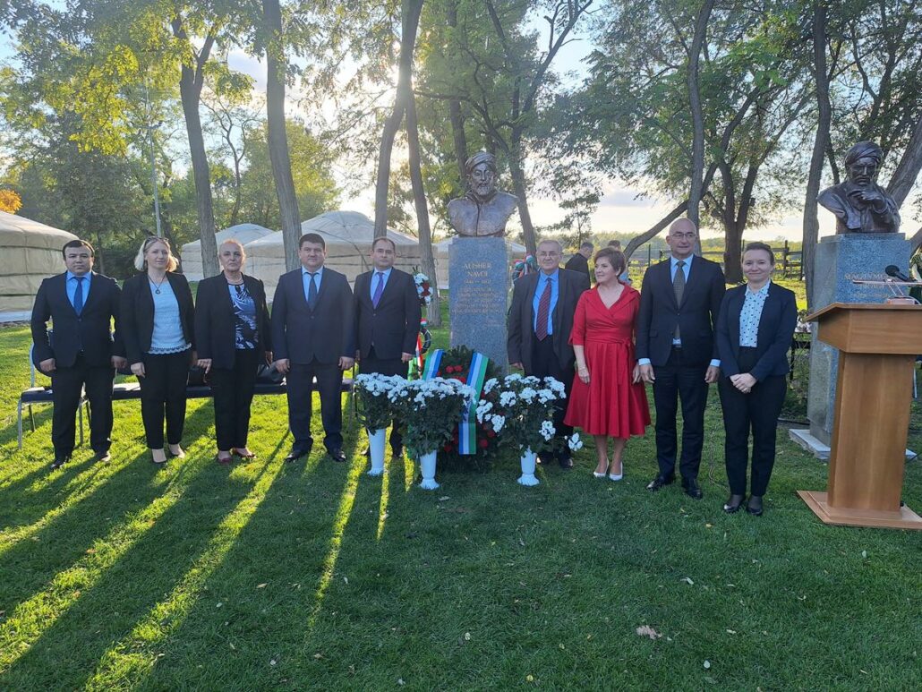 Alisher Navoi, icon of Uzbek literature, honored with statue unveiling in Hungary