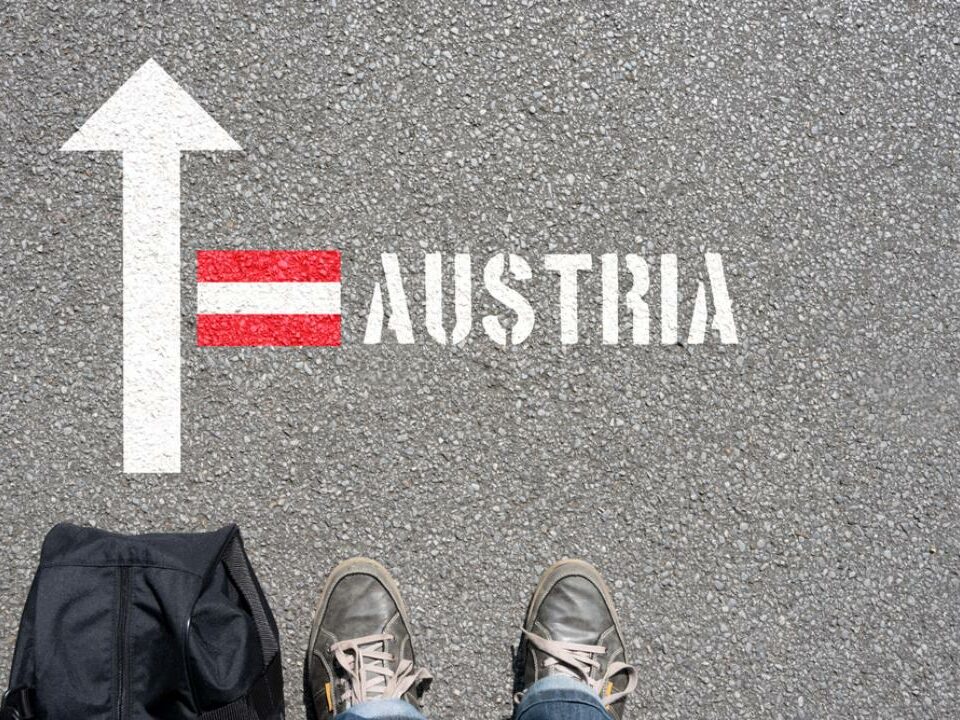 Masses of Hungarians move to live and work in Austria