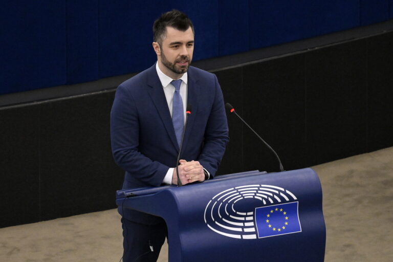 andrás kulja tisza party mep ukraine support