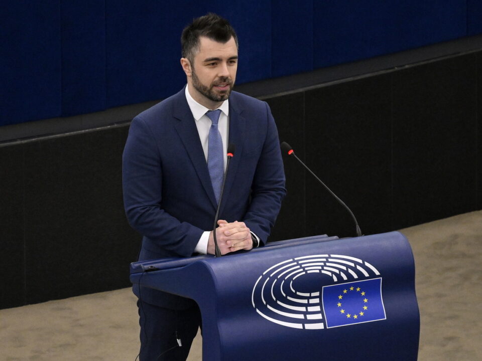 andrás kulja tisza party mep ukraine support