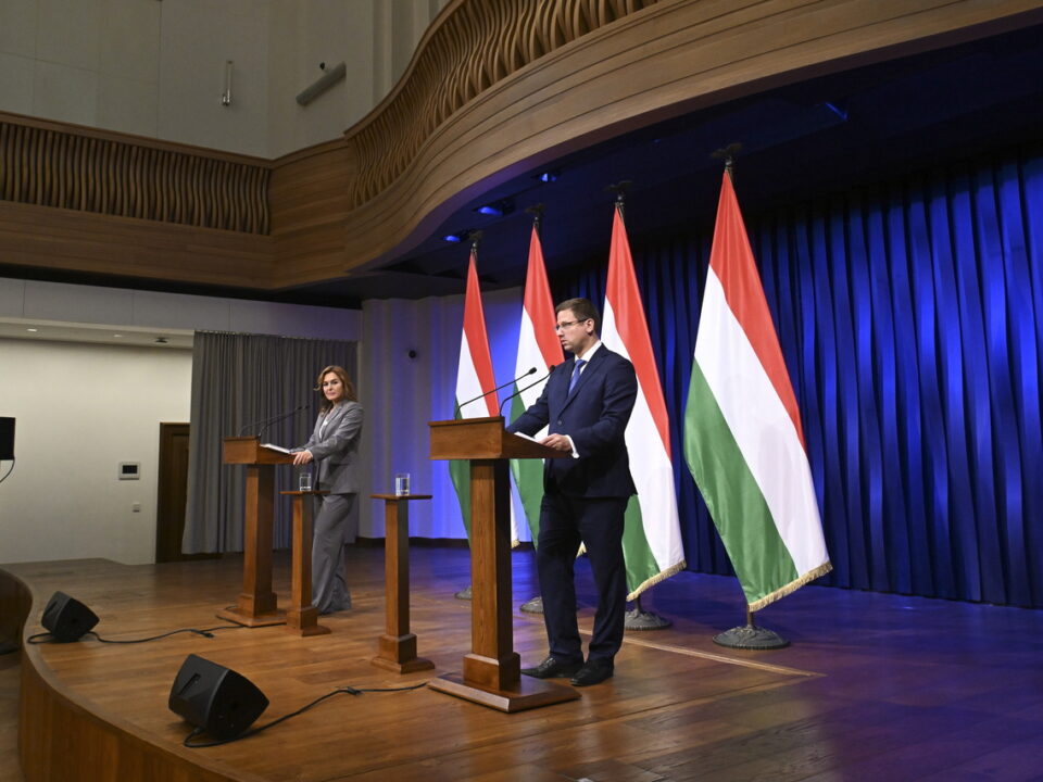 hungarian government cabinet press briefing economy