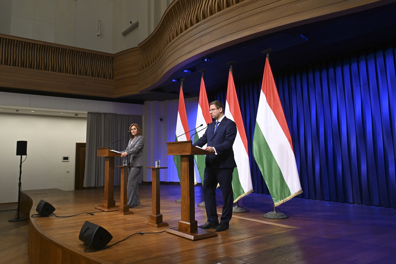 hungarian government cabinet press briefing economy