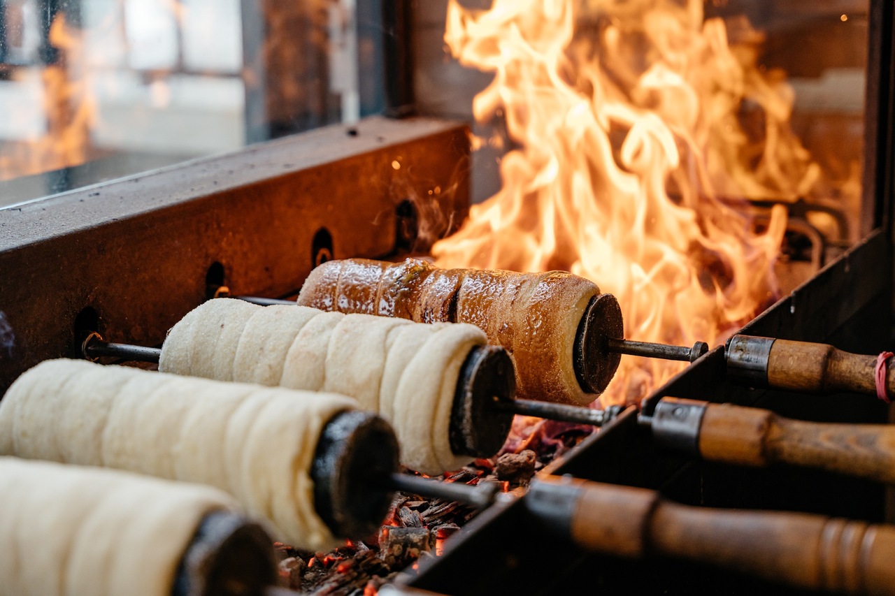 kürtőskalács chimney cake festival budapest