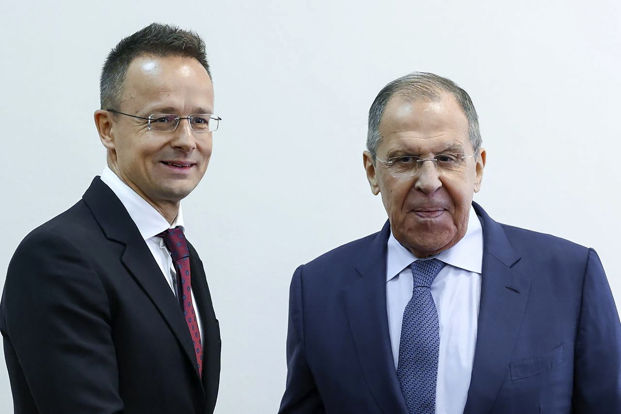 russia szijjártó and sergey lavrov in minsk