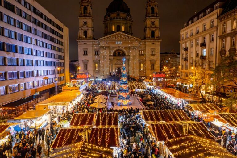 Advent Bazilika Budapest Chritmas markets (Copy)