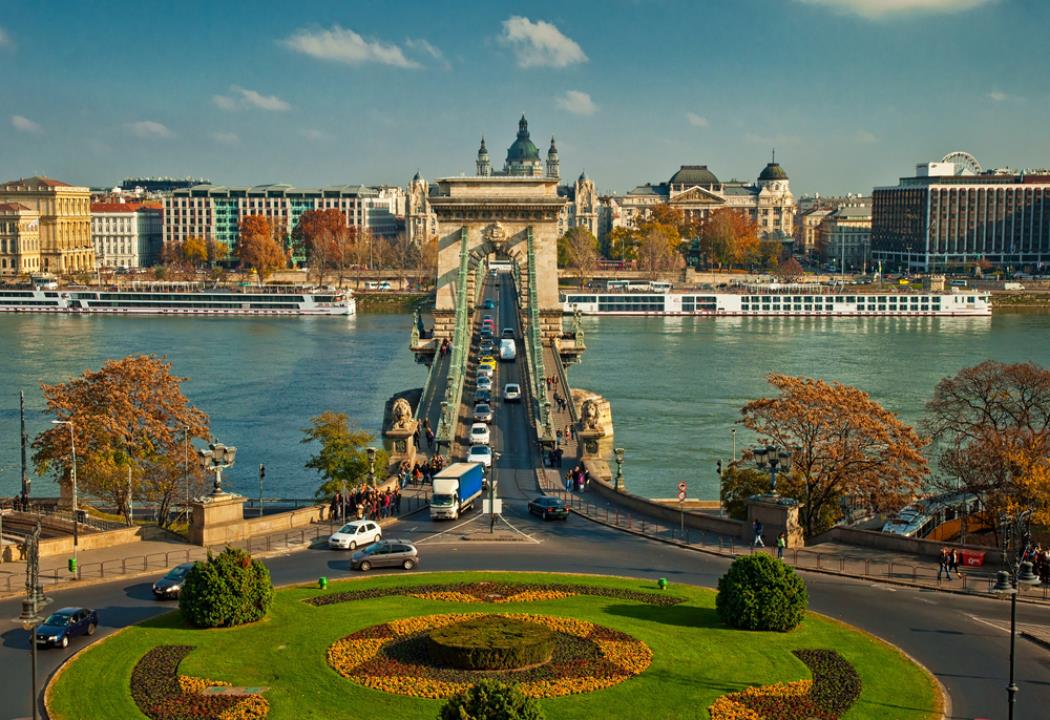 Budapest autumn Hungary news