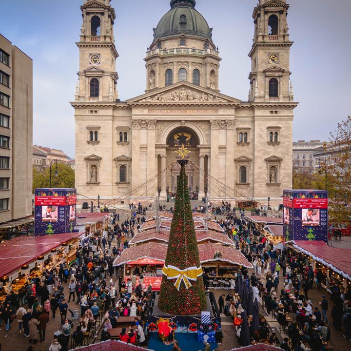 Budapest's Advent Basilica Christmas market chosen the Best Christmas Market of All the Time