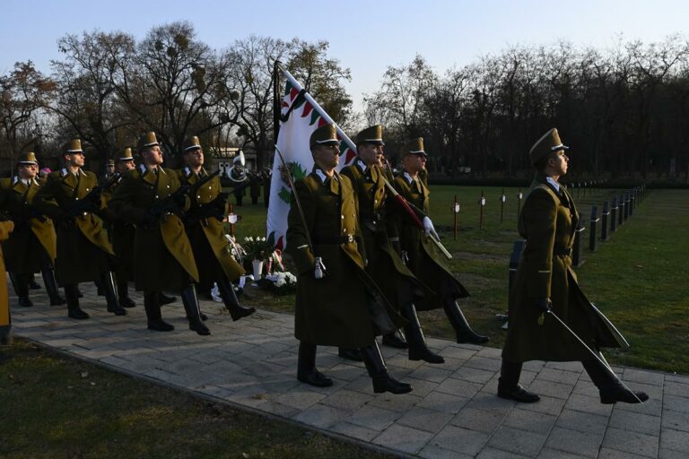 Honoring History: Hungarian Soldiers of World Wars I and II Reburied in Budapest