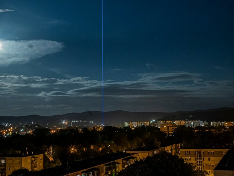 Hungarian town built spectacular laser cannon sending beams to the space every day