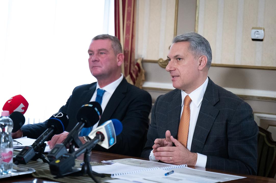 János Lázár and Mayor László Botka in Szeged