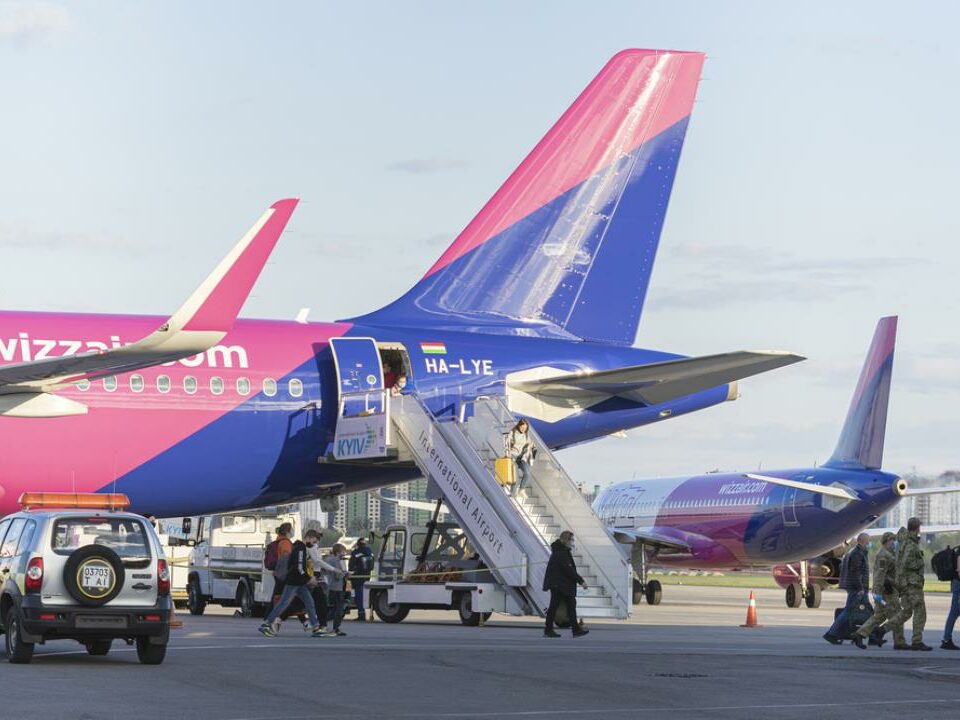 Wizz Air oversized baggage