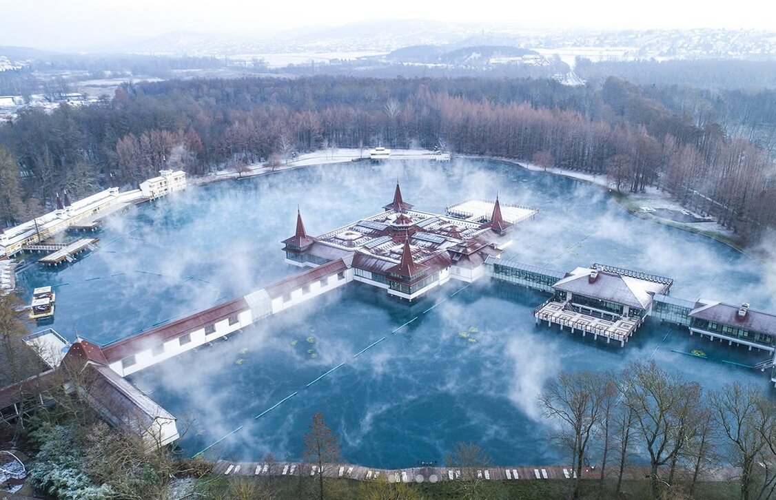 Hévíz Hungarian bath winter