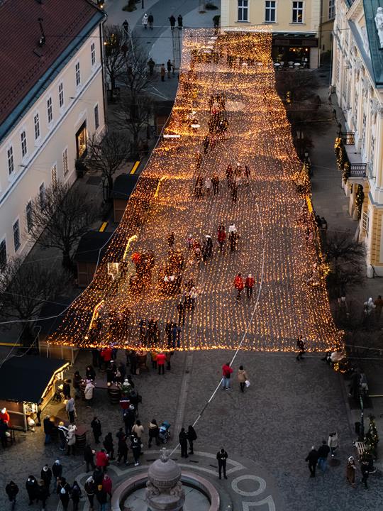 Police officers in Christmas fairs