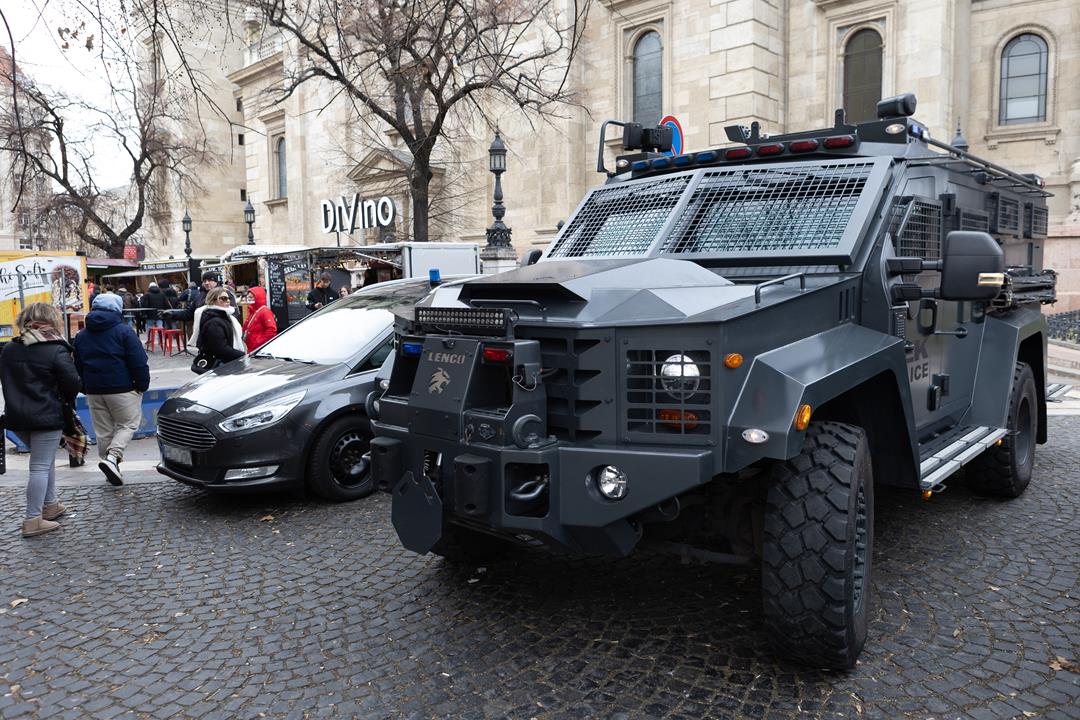 Police officers in Christmas fairs