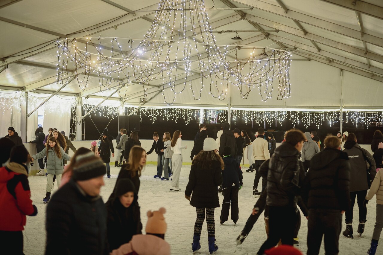 bókay garden ice rink (1)