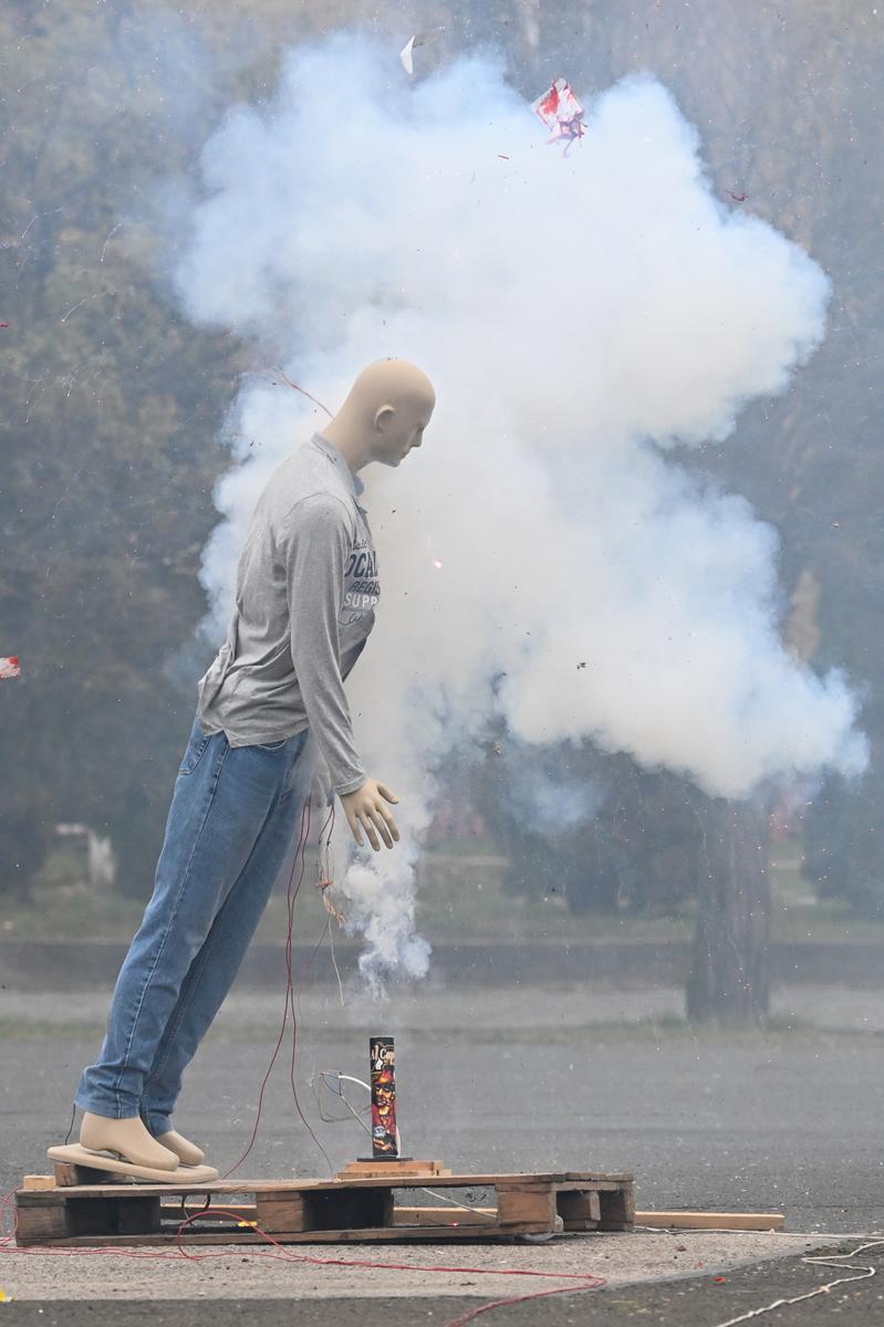 illegal fireworks police hungary