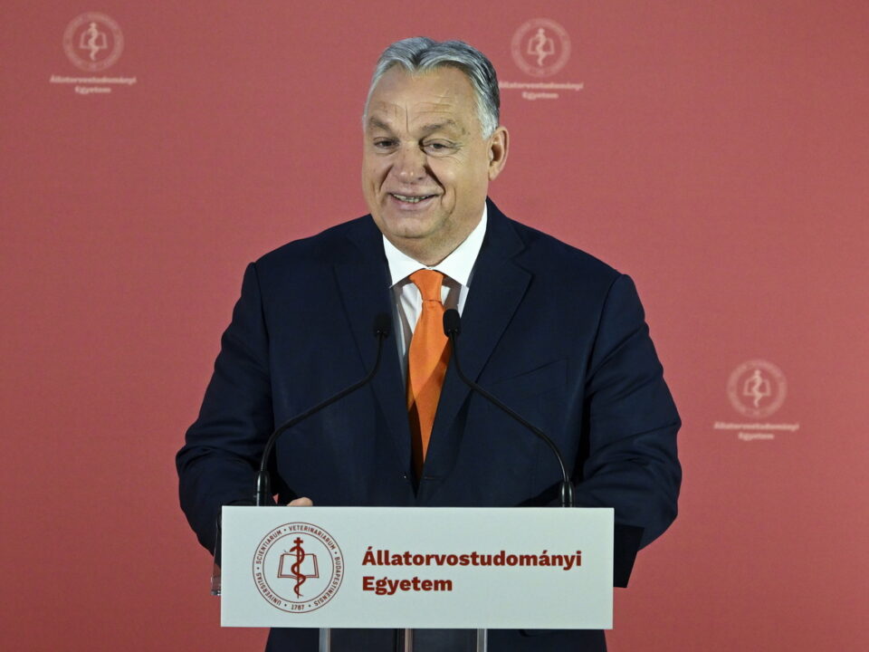 orbán education research university