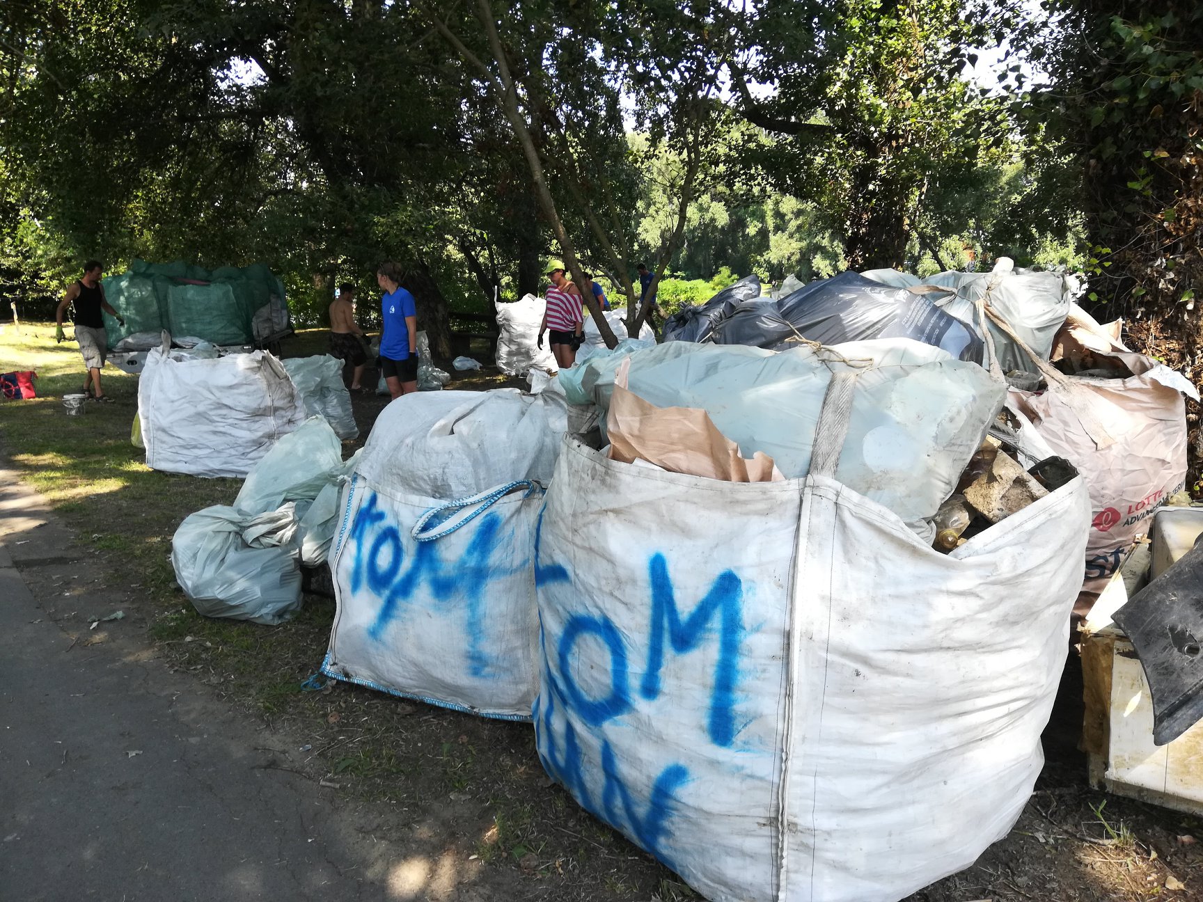 river tisza waste