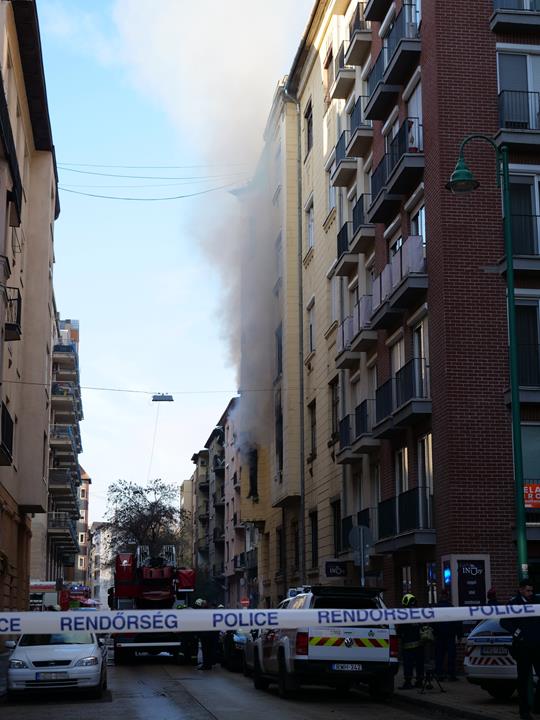 Devastating explosion in downtown Budapest