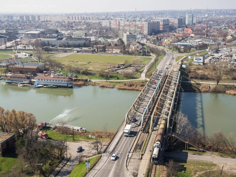 Gubacsi railway bridge Budapest