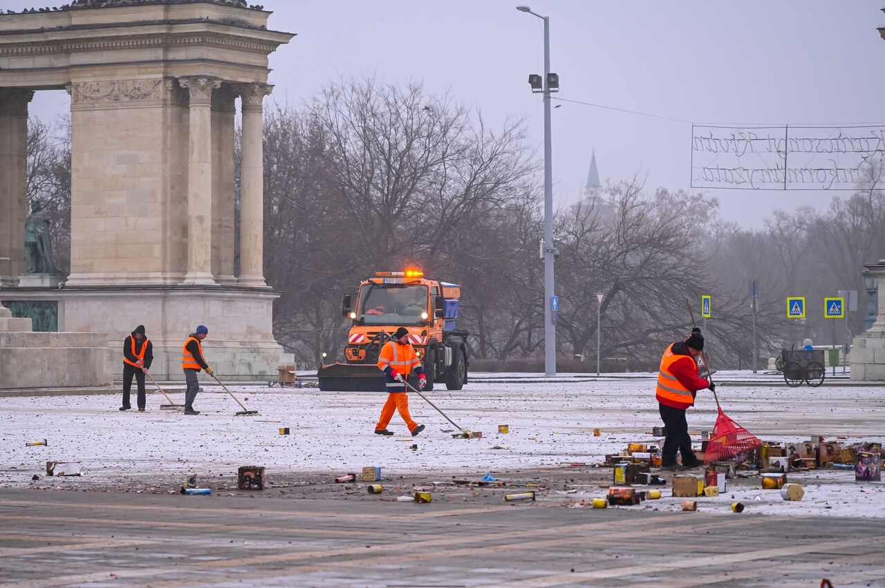 budapest cleans up new years rubbish