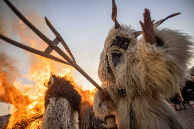 Busó Parade Mohács Festival Traditions Celebrations