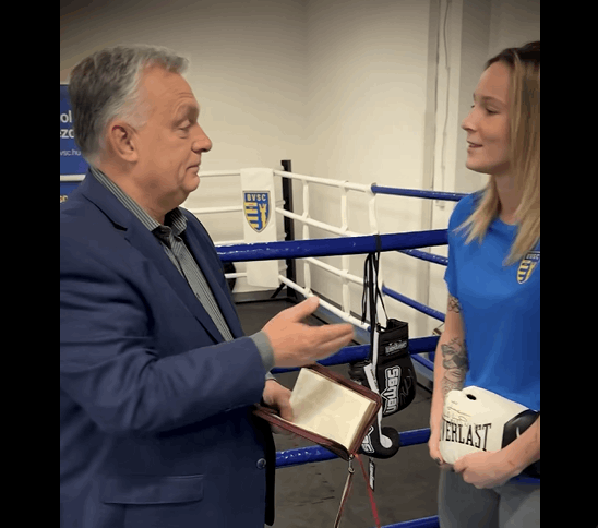 PM Orbán, the glove, the Bible and Ms Hámori astonished