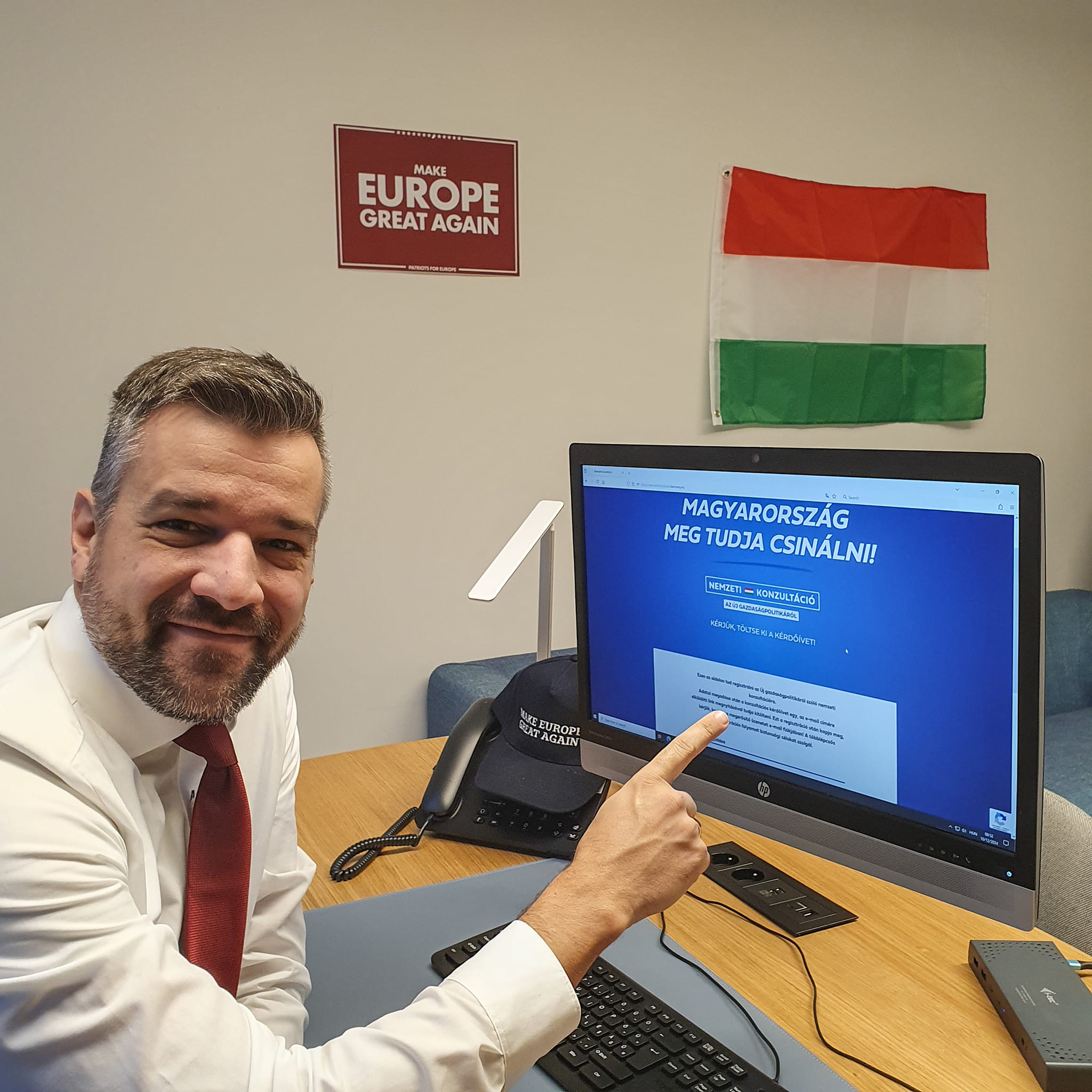 András László, eurodiputado del primer ministro Orbán USAID