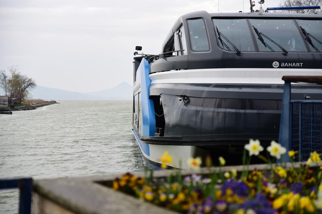 Am Plattensee startete die Passagierschifffahrtssaison