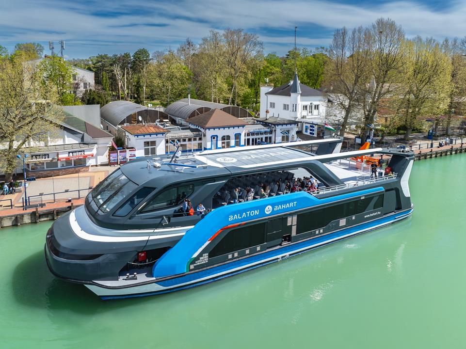Am Plattensee startete die Passagierschifffahrtssaison