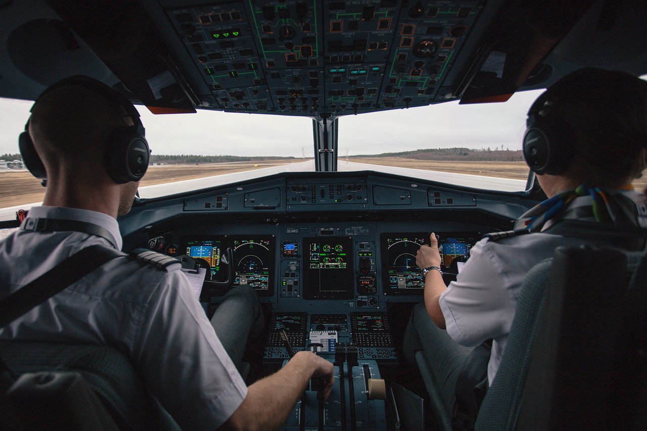 Cockpit Wizz Air Pixabay