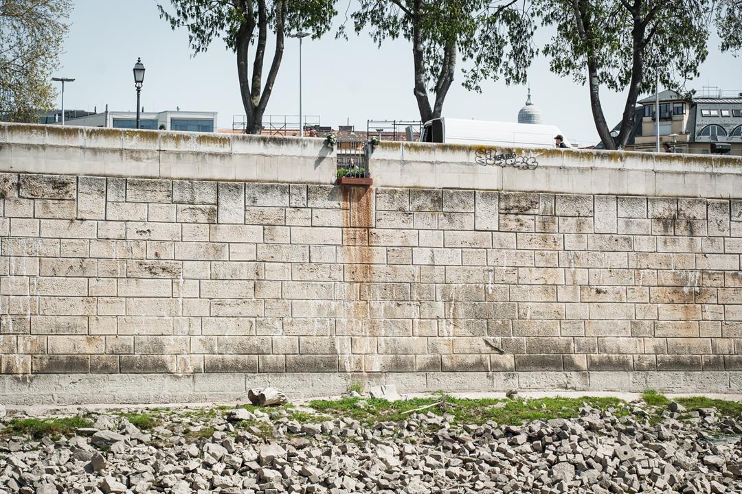 Se conmemora a las víctimas del Holocausto y se inaugura un nuevo monumento en Budapest