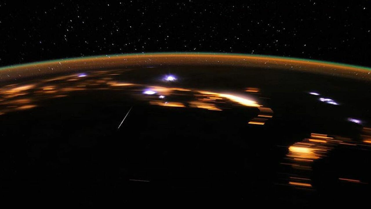 Ploaia de meteoriți liride de la ISS