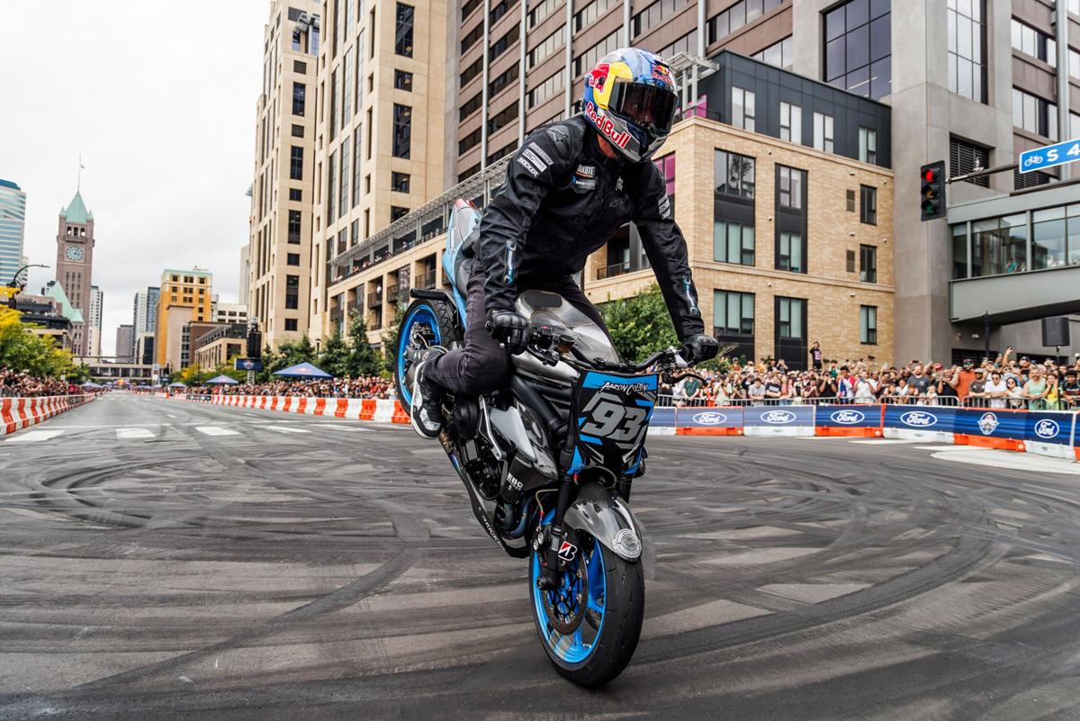 Red Bull Showrun 3