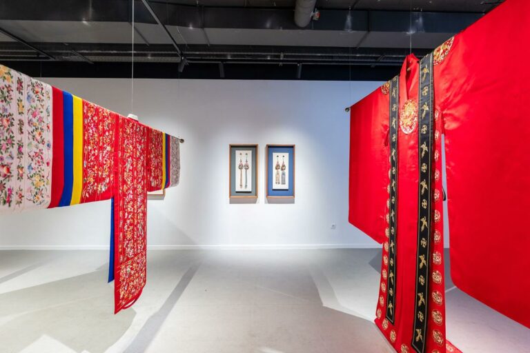 Traditional Korean embroidery exhibition opened in Budapest