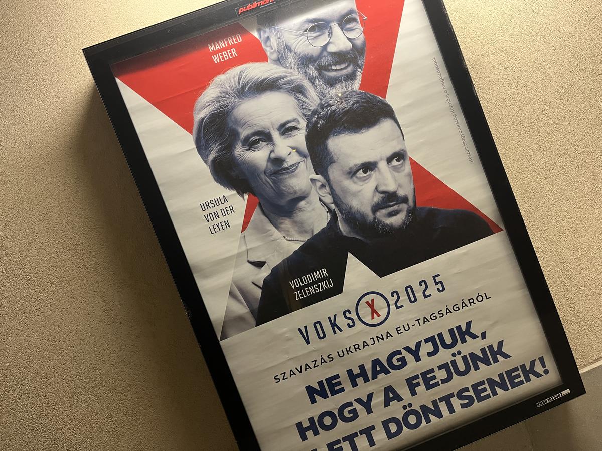 Von der Leyen reappears in Orbán government's negative poster campaign, Zelensky and Weber are there too