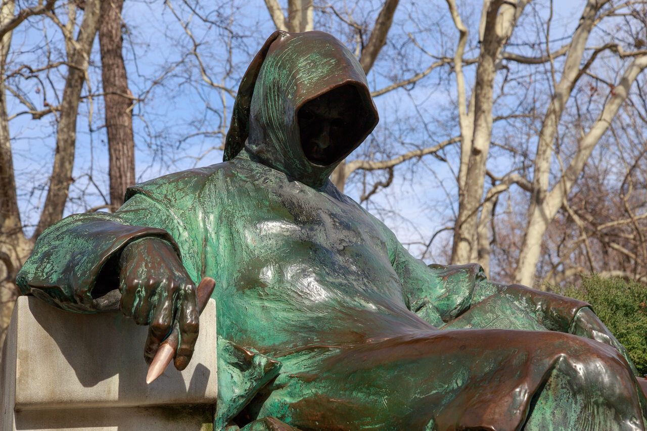 Anonymus statue Budapest mysterious history legend
